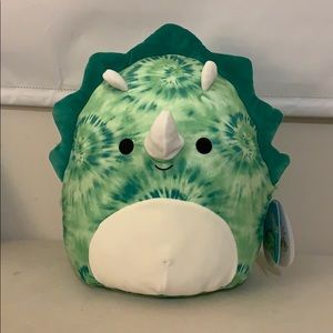 Rocio the triceratops 12” squishmallow!